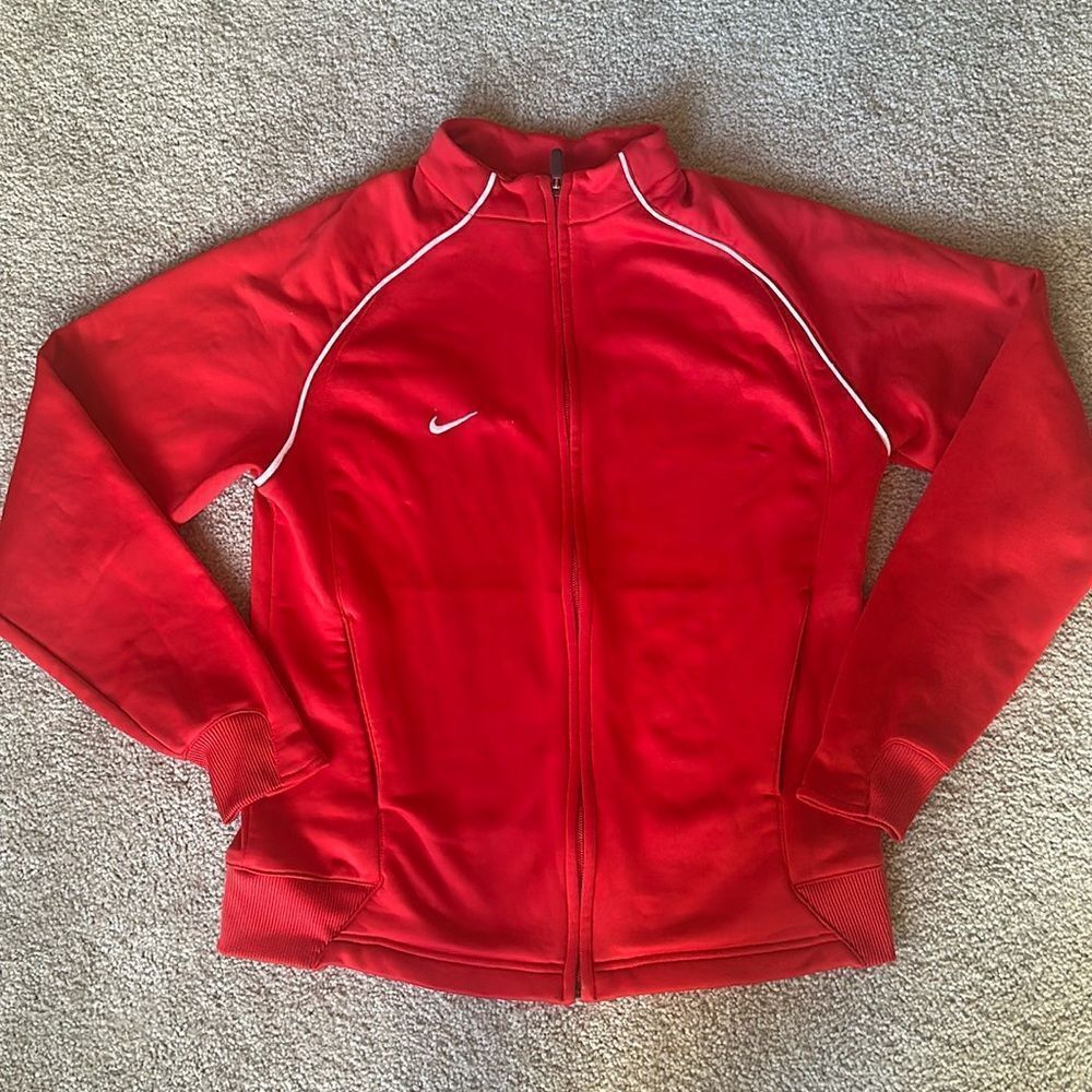 Nike Youth Unisex Team Track Jacket!